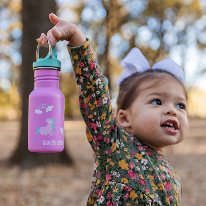 classic-kid-sippy-cap-a0 K12CNSIPPY-UN-kids_bottle_unicorn_lifestyle.jpg