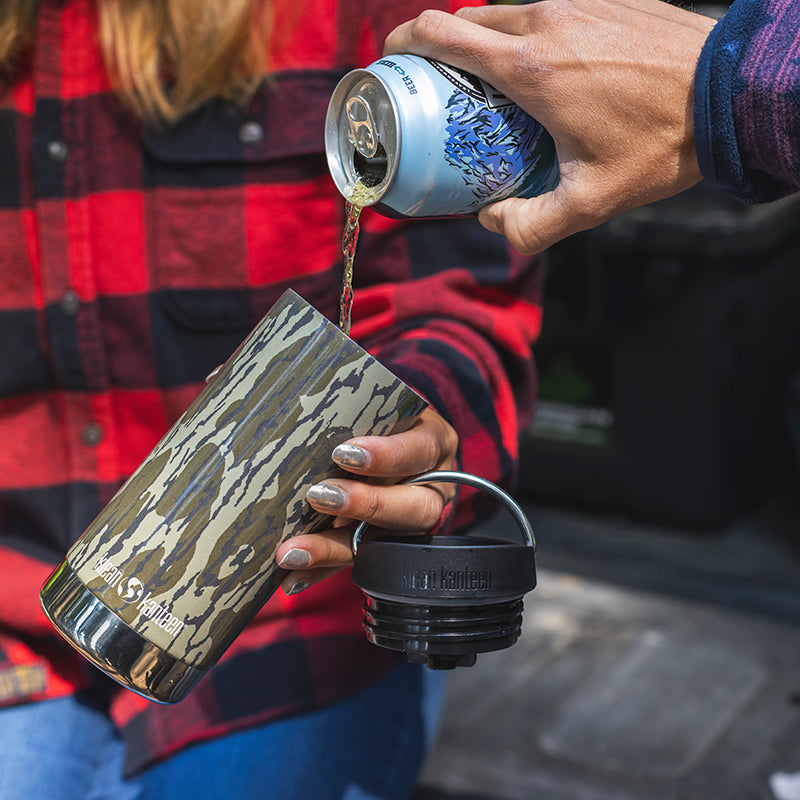 12oz-tkwide-with-cafe-cap-mossy-oak-n1 12oz_tumbler_mossyoak_bottomlands_beer_pour_square.jpg