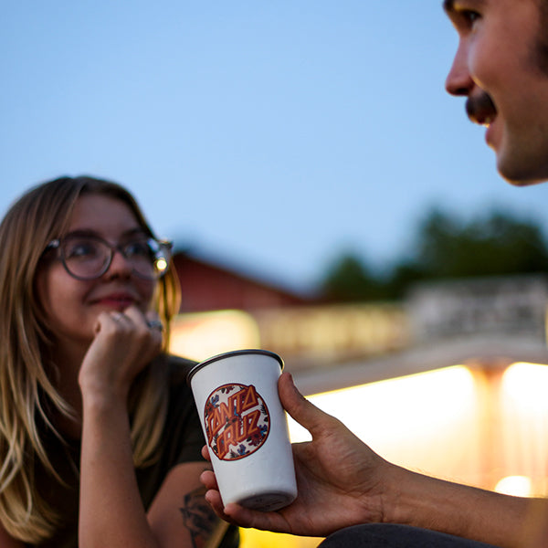 16oz-pint-cup-santa-cruz-h6 16oz_pints_santa_cruz_vacationdot_couple_square.jpg