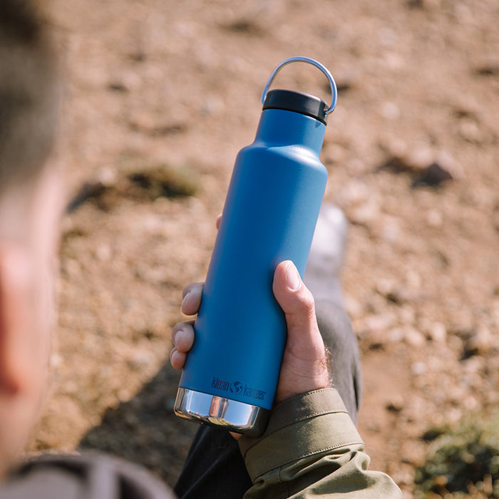 classic-loop-cap-p5 K20VCNPPL-RT-bottle_loop_cap_blue_lifestyle.jpg