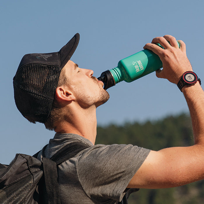 classic-sport-cap-g6 K27CPPS-SC-sport_cap_drinking_lifestyle.jpg