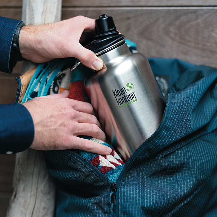 tkwide-chug-cap-m0 K64TKWSSL-BS-Chug-Cap-Out-of-Duffle_lifestyle.jpg
