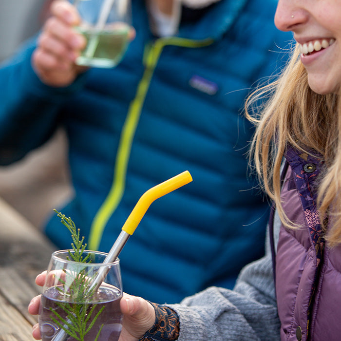 straw-4-pack-i3 recycled_steel_straw_drink_smile_lifestyle.jpg
