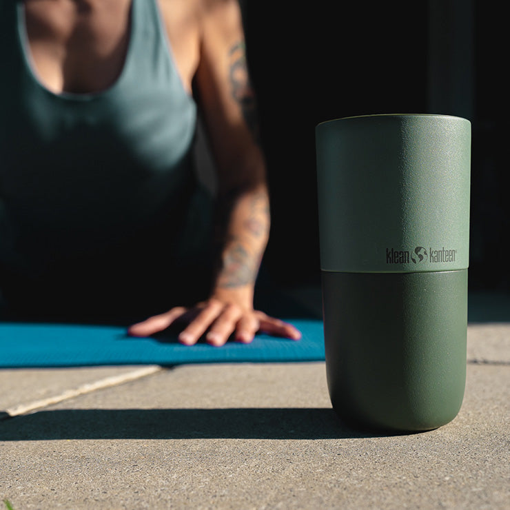 smoothie-set-u1 smoothie_kit_rise_tumbler_seaspray_closeup.jpg